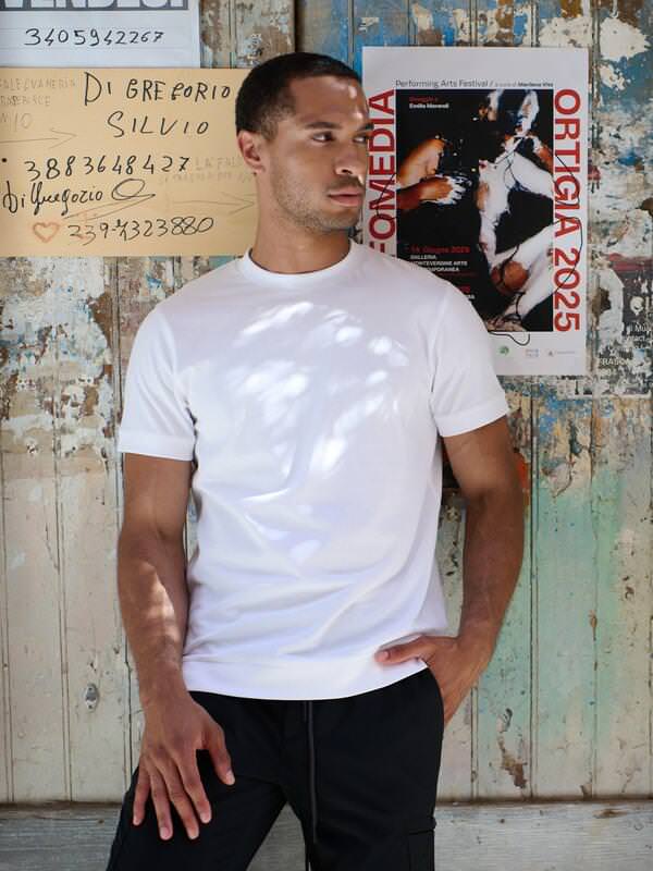 emilio adani Herren T-Shirt aus hochwertigem Garn Weiß regular uni Rundhals von emilio adani