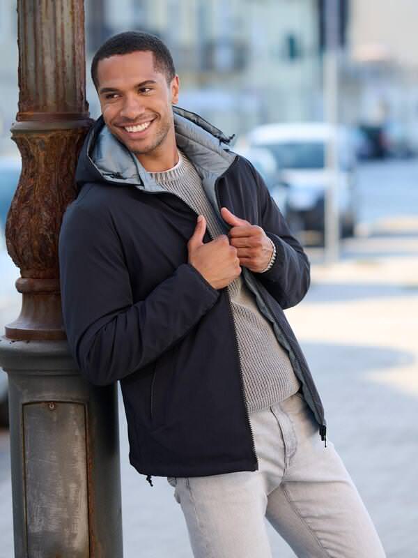emilio adani Herren Wendejacke mit Kapuze Blau slim fit uni Kapuze emilio adani Herren Wendejacke mit Kapuze Blau slim fit uni Kapuze von emilio adani