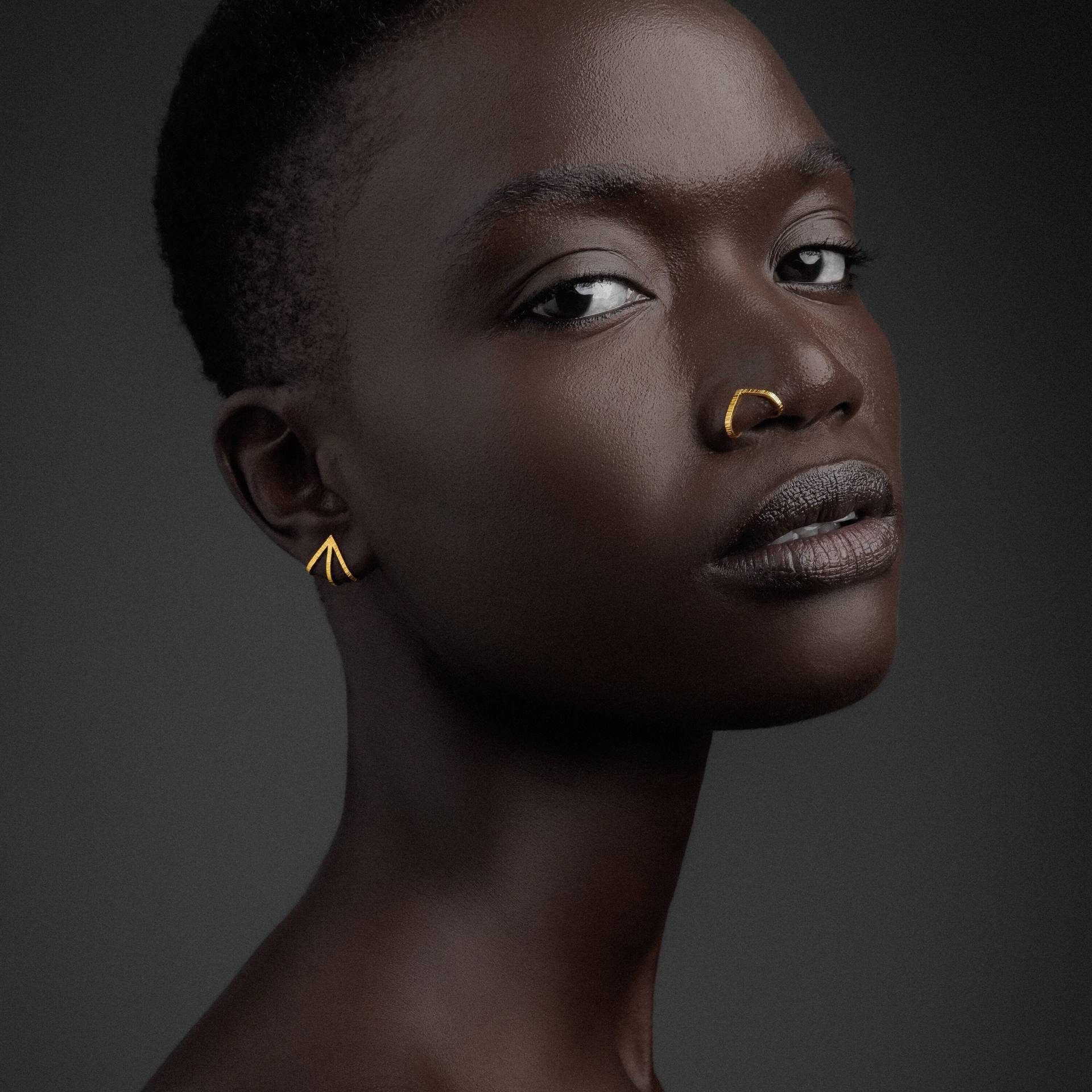 925 Silber Dreieck Nasenstecker, Gold-Clip, Kein Piercing von emmanuelaGR