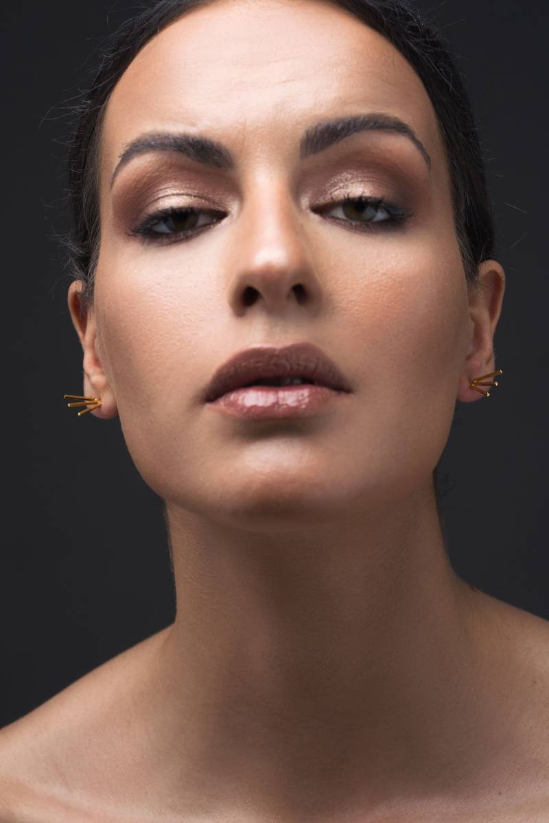 Handgemachte Sterling Silber Spike Ohrstecker Edgy Gold Vermeil von emmanuelaGR