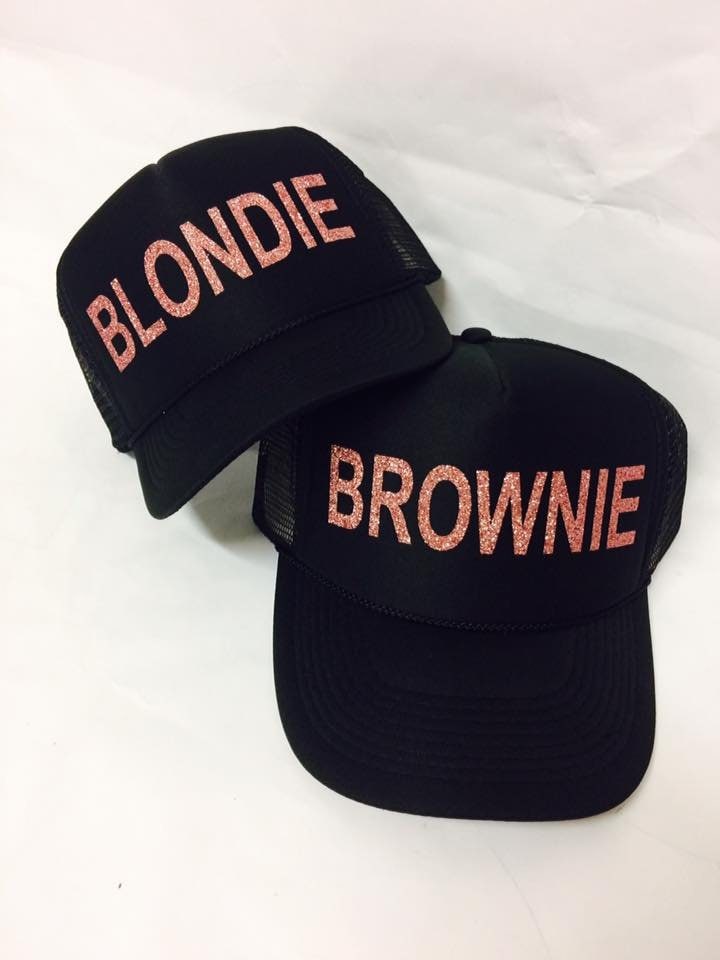 Blondie & Brownie Trucker Hats Best Friends Mesh Back Mit Snapback Paar Bff von empowerprinting
