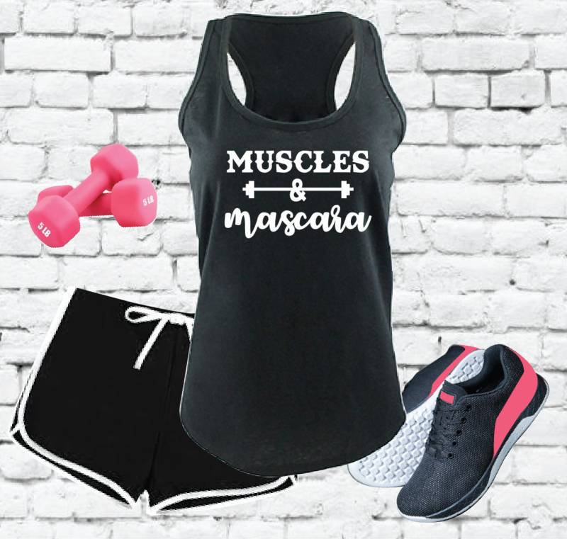 Muskeln Und Mascara Damen Racer Back Tank Top Personalisierte, Angepasste Workout-Sportbekleidung von empowerprinting