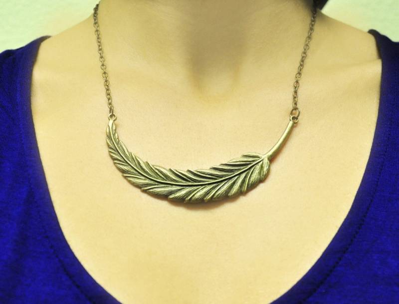 Große Antik Messing Feder Statementkette, Strukturierter Antike Messing-Kette, Vogel, Schmuck Für Frauen, Natur, Wald, Trendy, Geschenk-Idee von empressi