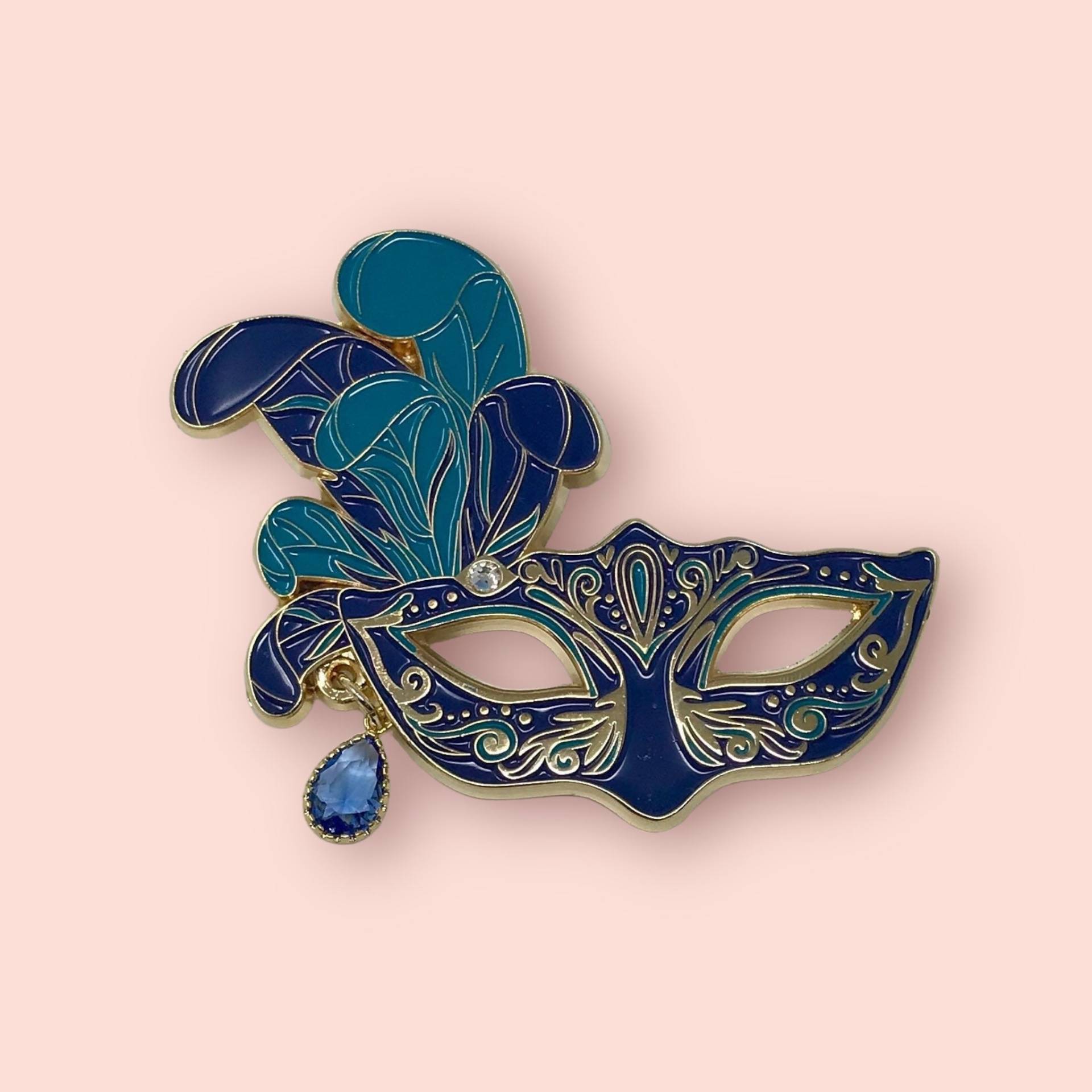 Marquerade Emaille Pin Marquerade Emaille Pin von enchanteddreamwear