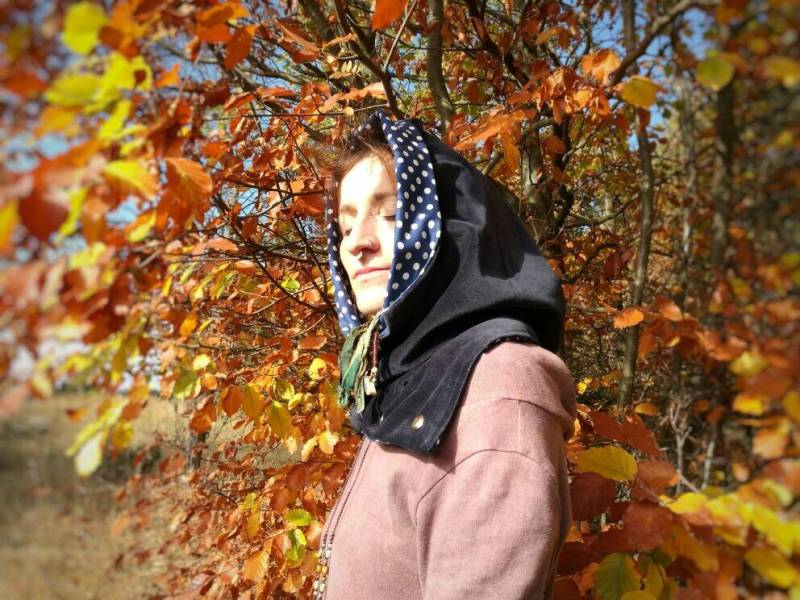 Sale Große Kapuze Kapuzenschal Blau Mit Punkten Einzelstück Pixie Waldhexen Sale Große Kapuze Kapuzenschal Blau Mit Punkten Einzelstück Pixie Waldhexen von endorphineee