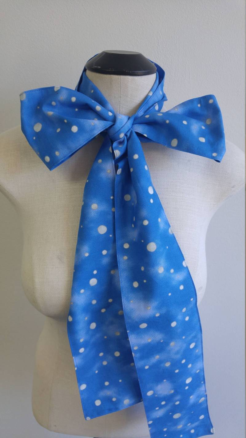 Upcycled Kleidung Mad Hatter Fliege, Alice Im Wunderland, Baumwolldruck Royalblau Kostüm Accessoire von enduredesigns