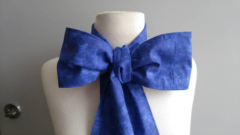 Upcycling Kleidung Hutmacher Fliege, Royal Blau Alice Im Wunderland, Baumwolle Kostüm Accessoire von enduredesigns