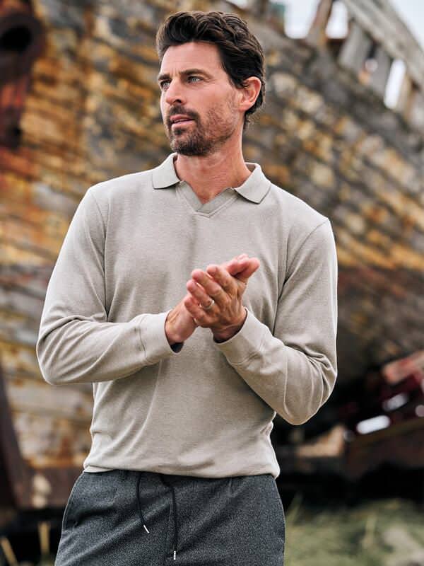 engbers Herren Polo-Shirt Langarm Beige regular gemustert V-Neck von engbers