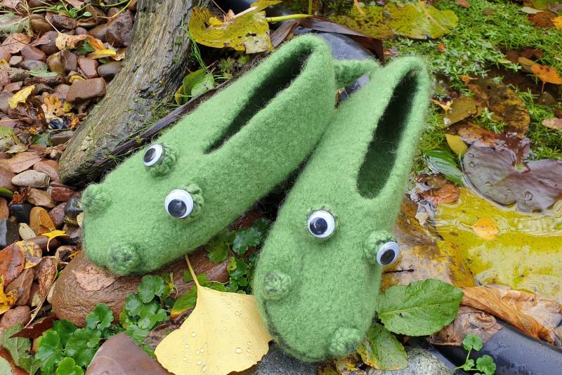 Filzhausschuhe "Kroko" von englskreativwelt
