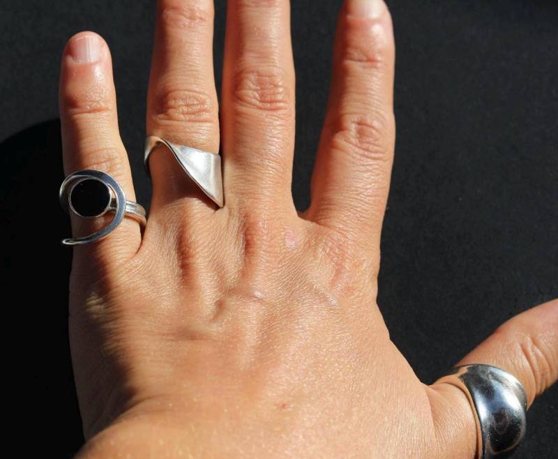 Vintage Sterling Silber Wellenring Modernist Band Vintage Sterling Silber Wellenring Modernist Band von enhei