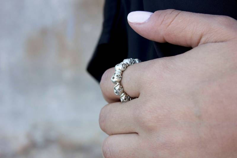 Schädel-Ring | Voller Kreis Schädel Ring Silber Geschenk Für Sie Schädel-Hochzeits-Band Goth Schädel-Ring | Voller Kreis Schädel Ring Silber Geschenk Für Sie Schädel-Hochzeits-Band Goth von eniJewellery
