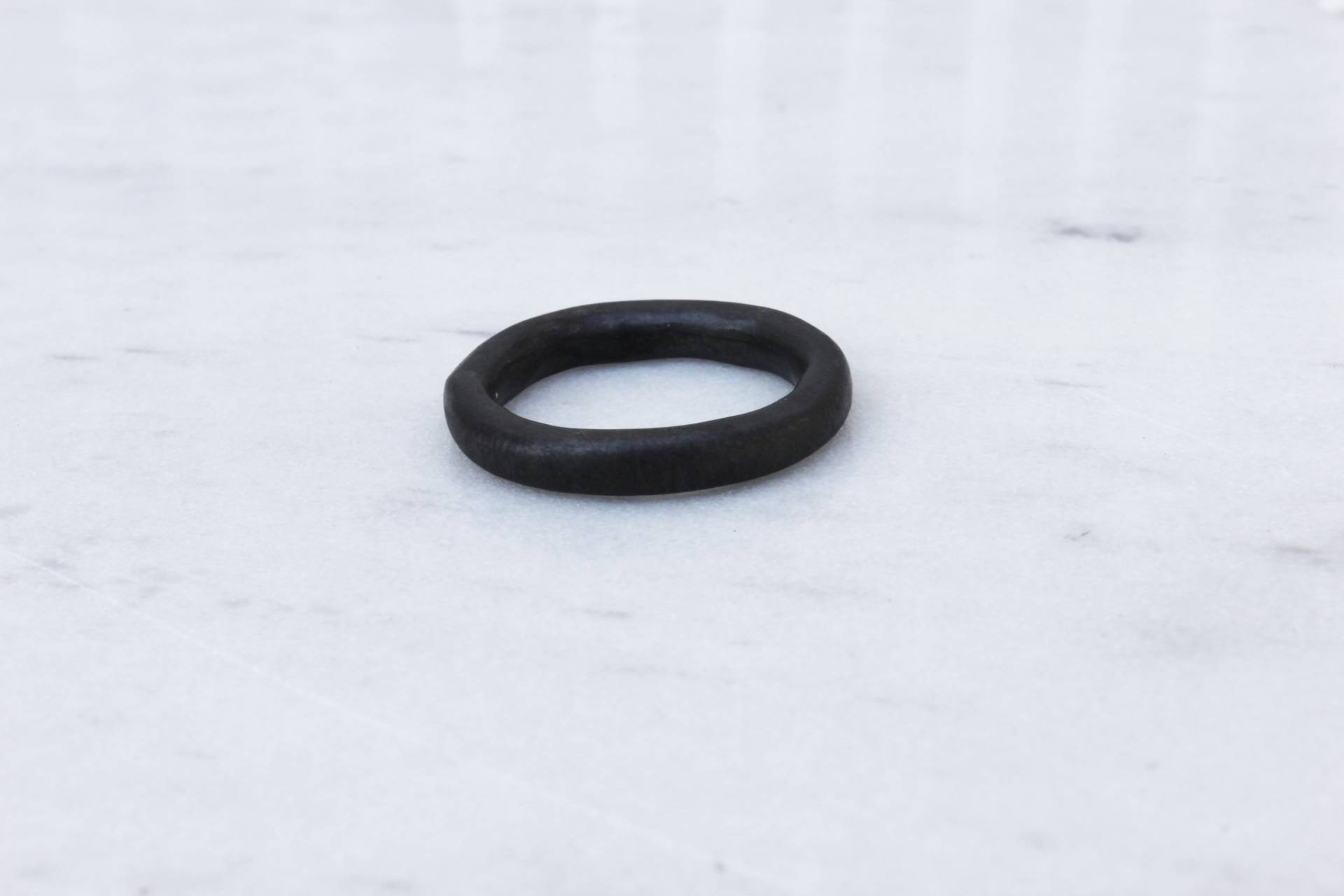Schwarz Oxidiert Ring | Feine Silber Chenier Elegante Schwarzer Geschenk Für Ihn Sie Minimale Schwarz Oxidiert Ring | Feine Silber Chenier Elegante Schwarzer Geschenk Für Ihn Sie Minimale von eniJewellery