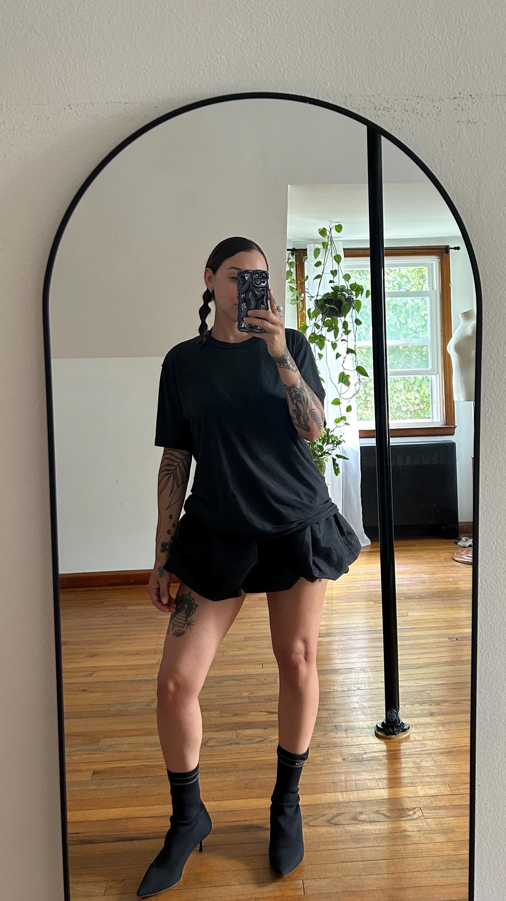 Vintage Y2K Schwarzer Bubble Skort | Mini Rock Shorts Ballon Nylon Clubwear Indie Sleaze Größe Medium von enterportale