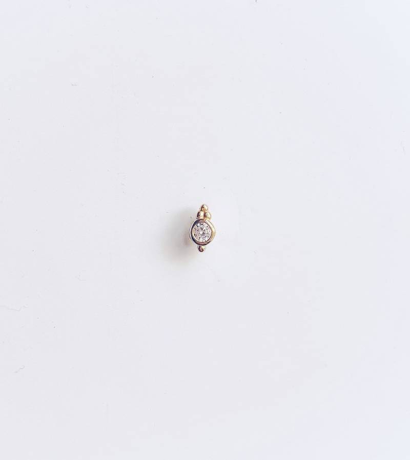 Mini-Zirkon-Ohrring 925Er Silber Vergoldet Piercing-Ohrring Knorpel Zweites Loch Zarter Boho-Minimal-Cz-Ohrring von ephemereshop