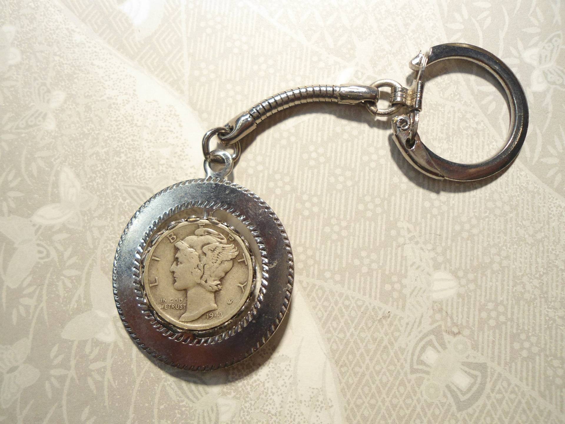 1 Silber Mercury Dime Und Neue Spinning Schlüsselanhänger 1 Silber Mercury Dime Und Neue Spinning Schlüsselanhänger von epicvintagejewelry