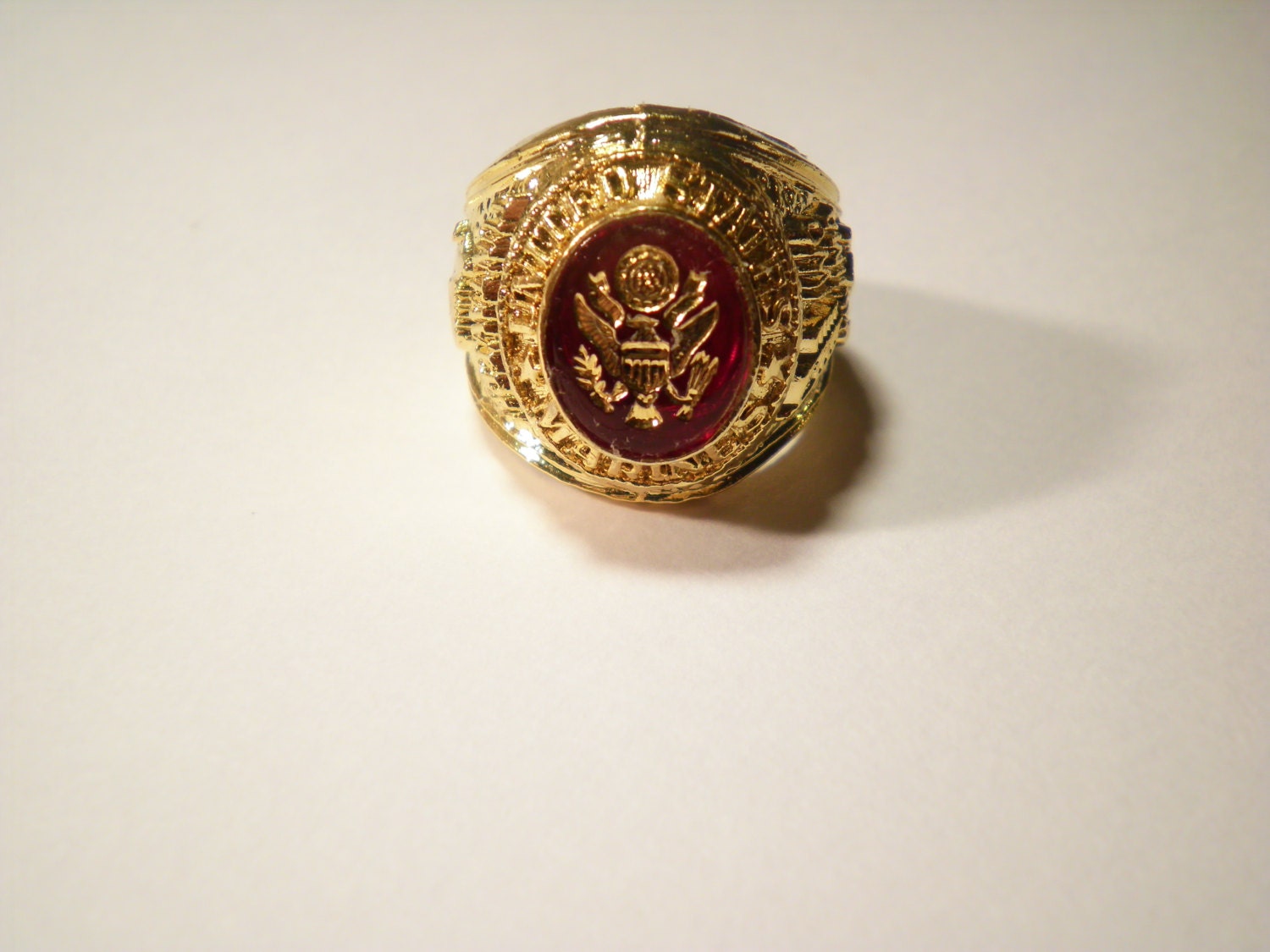 1 Vergoldeter Marine Ring Mit Army Stein 1 Vergoldeter Marine Ring Mit Army Stein von epicvintagejewelry