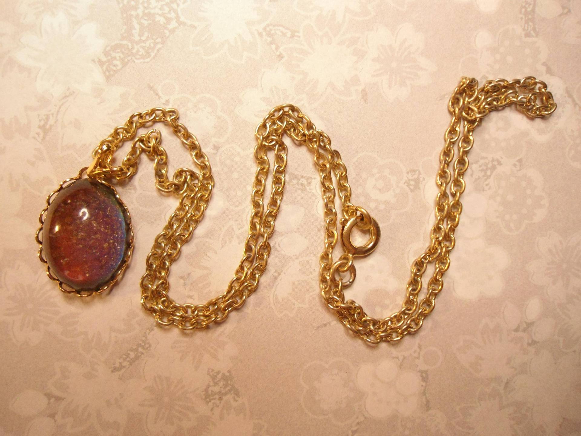 1 Vintage 18 X 13 Mm Stimmungsstein An "Vergoldeter Halskette 1 Vintage 18 X 13 Mm Stimmungsstein An "Vergoldeter Halskette von epicvintagejewelry