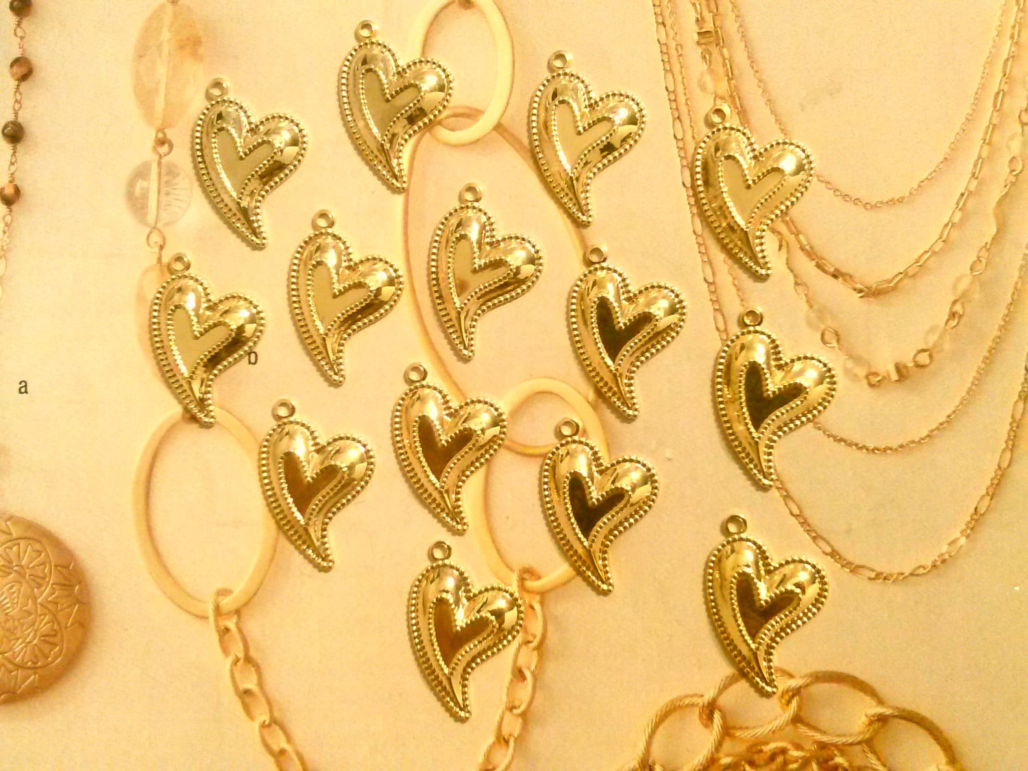 14 Vergoldet Herz-Anhänger 14 Vergoldet Herz-Anhänger von epicvintagejewelry