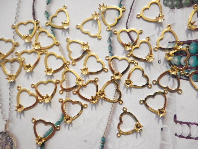 24 Vergoldet Herz-Anhänger Mit 3mm Einstellung 24 Vergoldet Herz-Anhänger Mit 3mm Einstellung von epicvintagejewelry