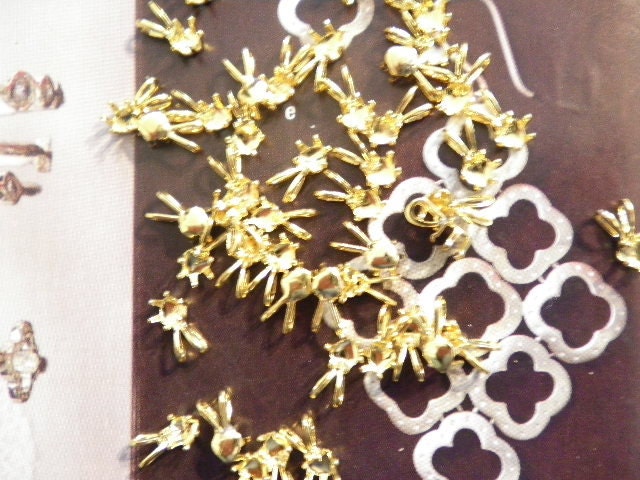 36 Vintage Vergoldet 4mm Anhänger Einstellungen von epicvintagejewelry