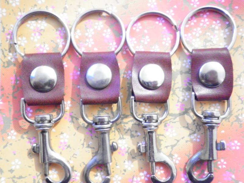 4 Jahrgang Toggle-Schlüsselanhänger von epicvintagejewelry