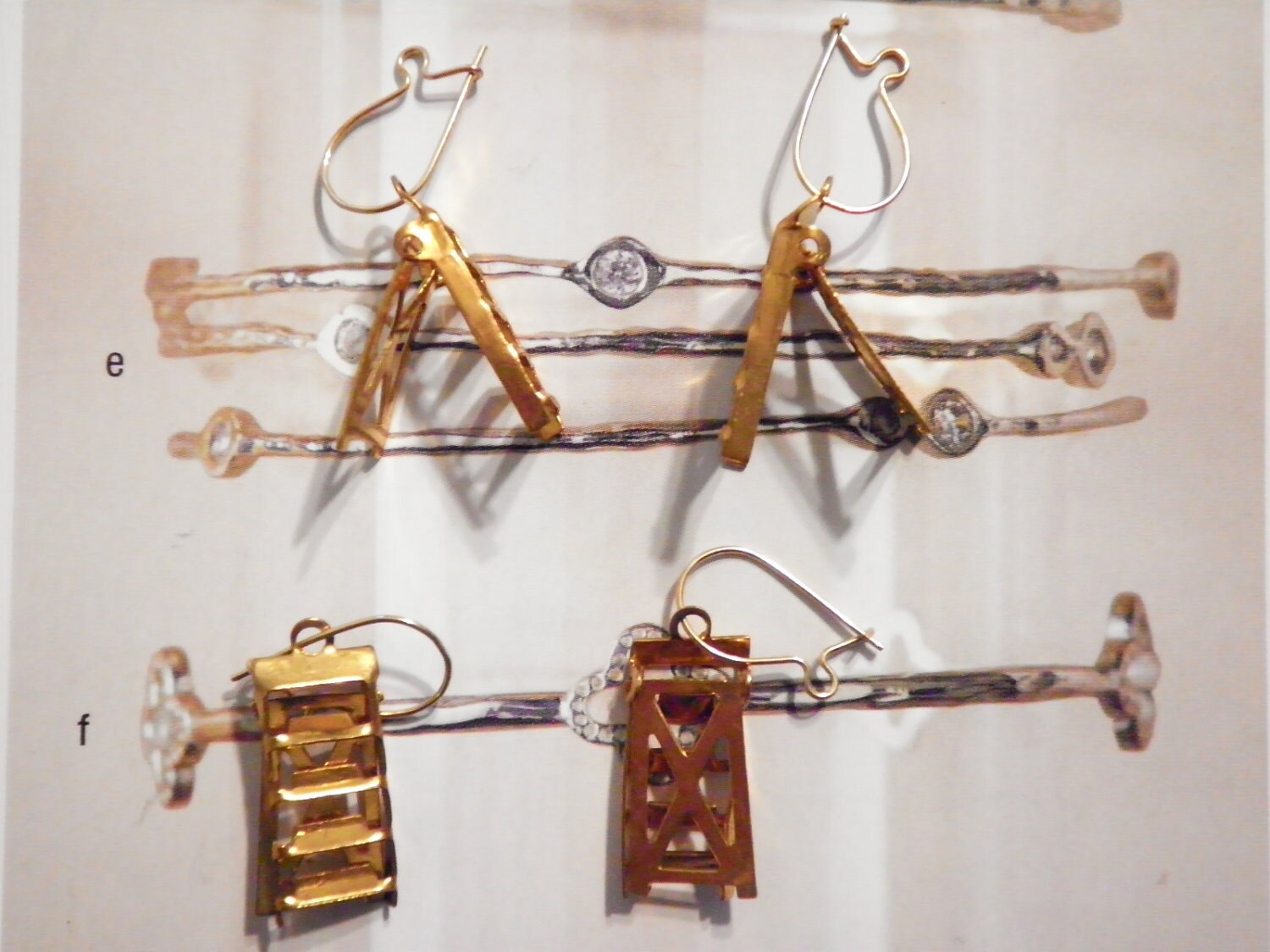 4 Paar Ohrringe Vergoldet Trittleiter 4 Paar Ohrringe Vergoldet Trittleiter von epicvintagejewelry