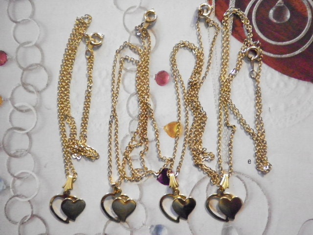 4 Viintage Vergoldet Doppelherz Anhänger Auf 18 "Kette 4 Viintage Vergoldet Doppelherz Anhänger Auf 18 "Kette von epicvintagejewelry