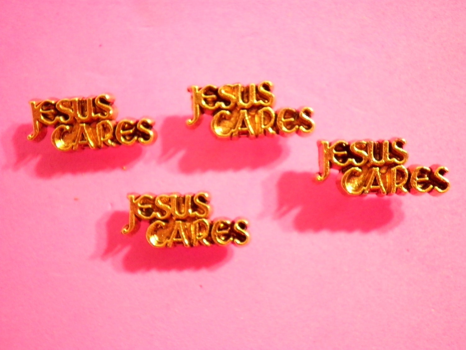 4 Vintage Vergoldet Jesus Kümmert Pin Broschen von epicvintagejewelry