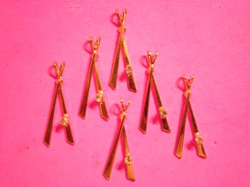 6 Vintage Vergoldet 28mm Anhänger Mit Strass von epicvintagejewelry