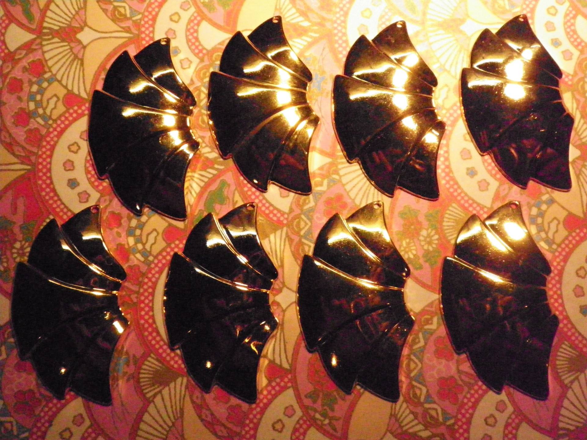 8 Goldplated Earring Scalloped Shell Ohrring Dangles Drops Charms 8 Goldplated Earring Scalloped Shell Ohrring Dangles Drops Charms von epicvintagejewelry