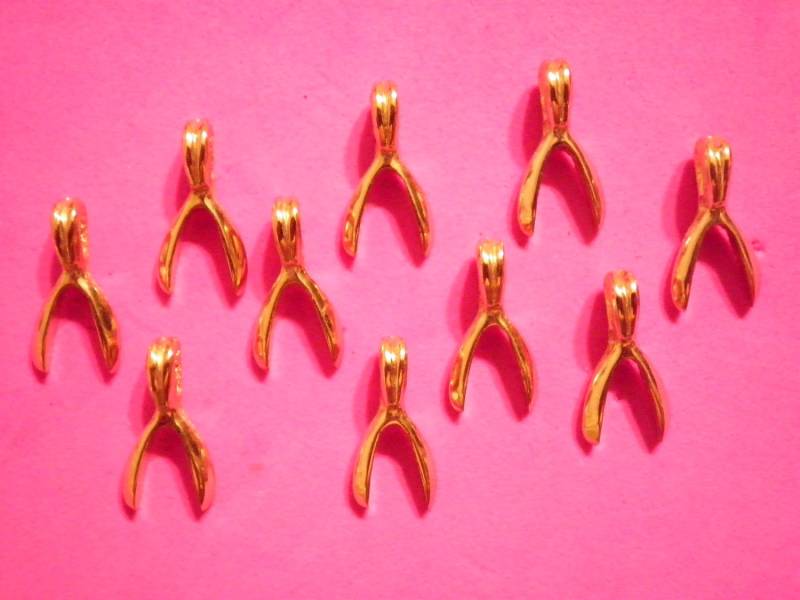 8 Vergoldete 18mm Wishbone Anhänger von epicvintagejewelry