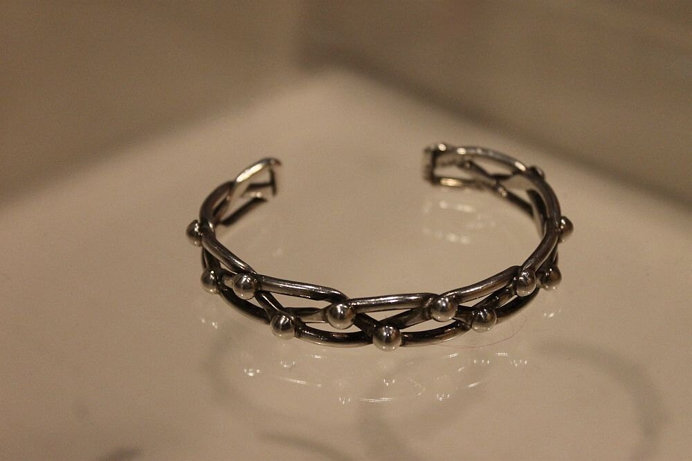 Estate Sterling Silber Knobbed Gewebtes Armband Estate Sterling Silber Knobbed Gewebtes Armband von ercubed