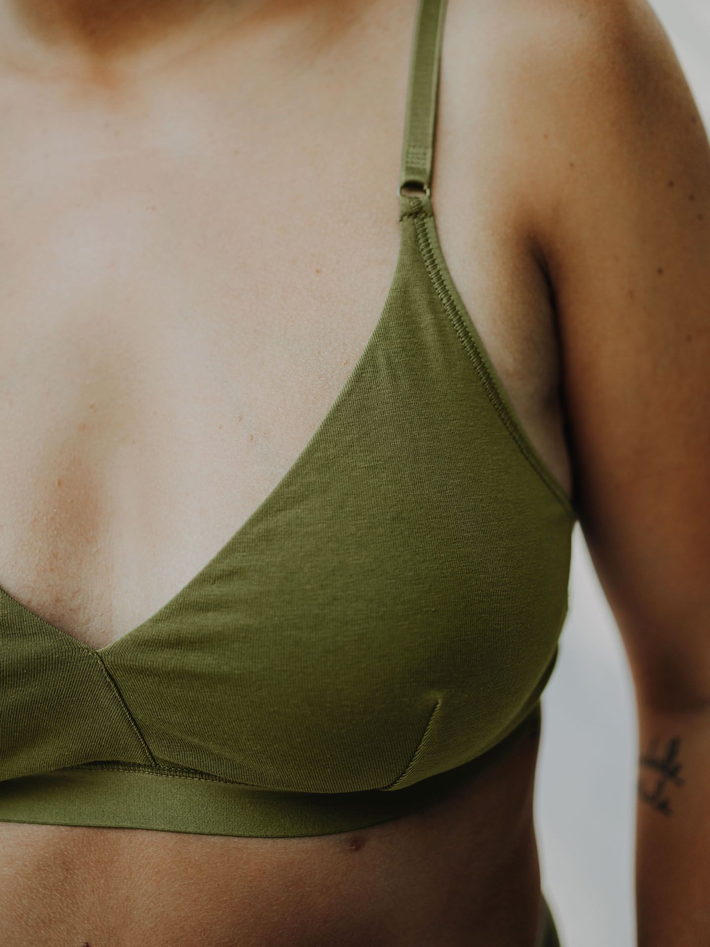 erlich textil Viola für Frauen aus Baumwolle (aus kontrolliert biologischem Anbau) in olive von erlich textil