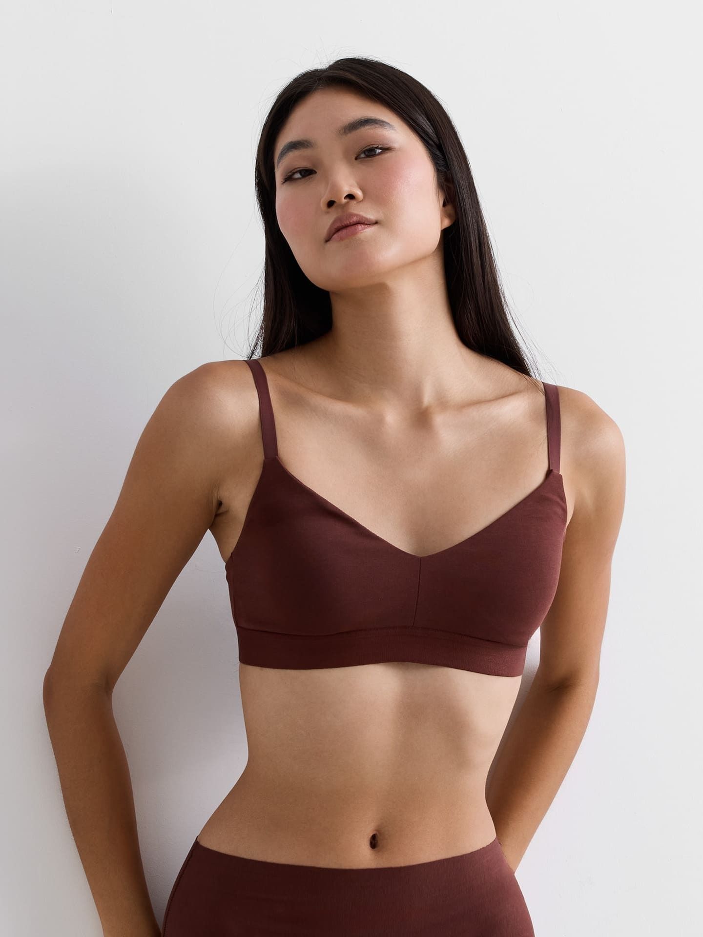 erlich textil Casual Cotton Bralette mit herausnehmbaren Pads für Frauen aus Baumwolle (aus kontrolliert biologischem Anbau) in umbra von erlich textil