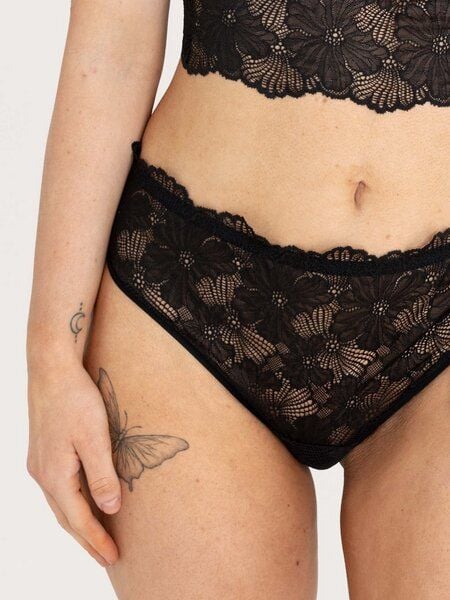 erlich textil Classy Lace Brazil Slip mit Spitze aus weichem recyceltem Polyamid, made in Europe von erlich textil