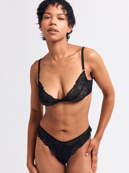 erlich textil Fluid Lace Brazil String mit Spitze aus recyceltem Polyamid, made in Europe von erlich textil