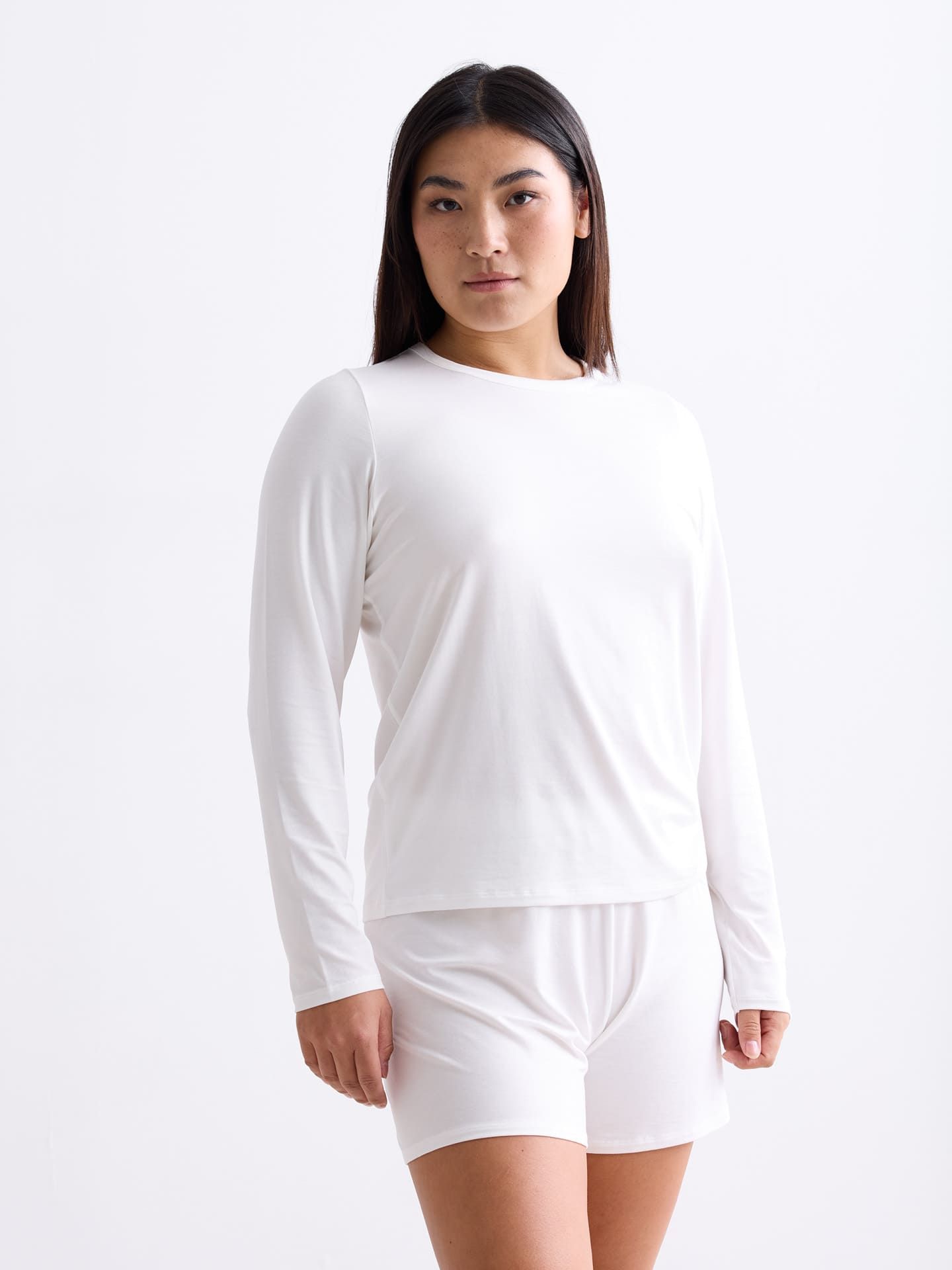 erlich textil Light Touch lockeres Langarmshirt für Frauen aus TENCEL™ Lyocell in ecru von erlich textil
