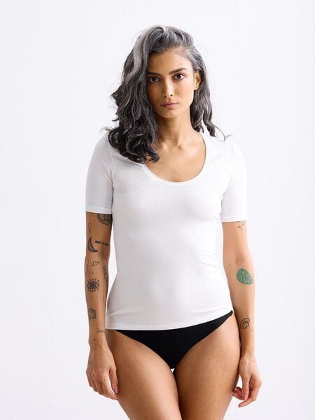 erlich textil Light Touch tiefausgeschnittenes T-Shirt aus weichem Modal, made in Europe von erlich textil