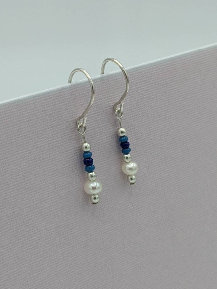 sterling Silber Perle Baumeln Ohrringe, Blau Türkis Rocailles von eronel