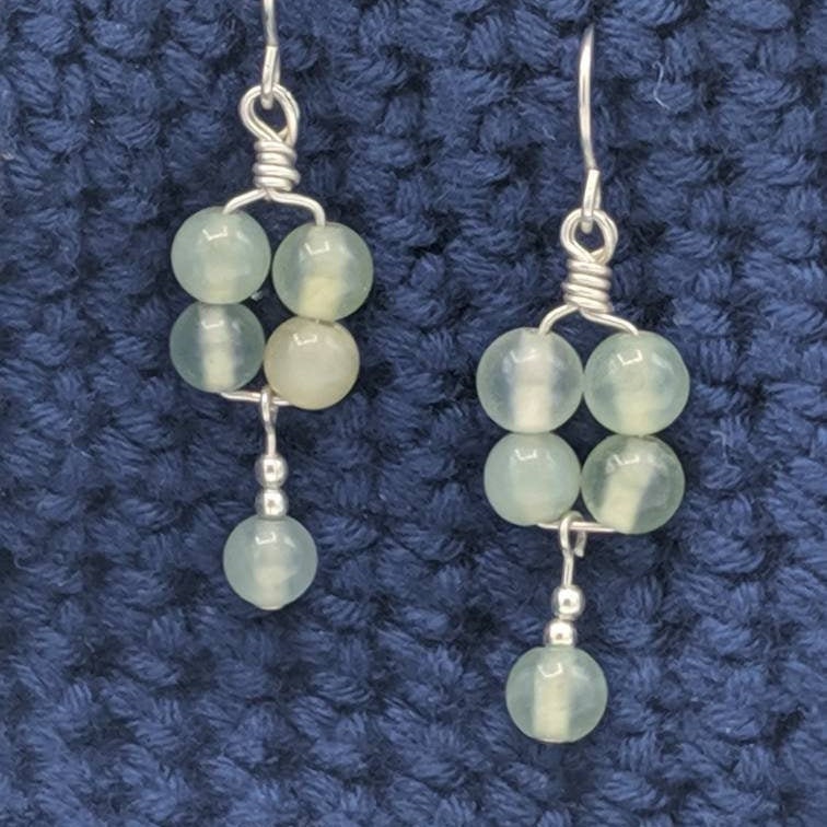 Sterling Silber Serpentin Tropfen Ohrringe, Hellgrüner Stein von eronel