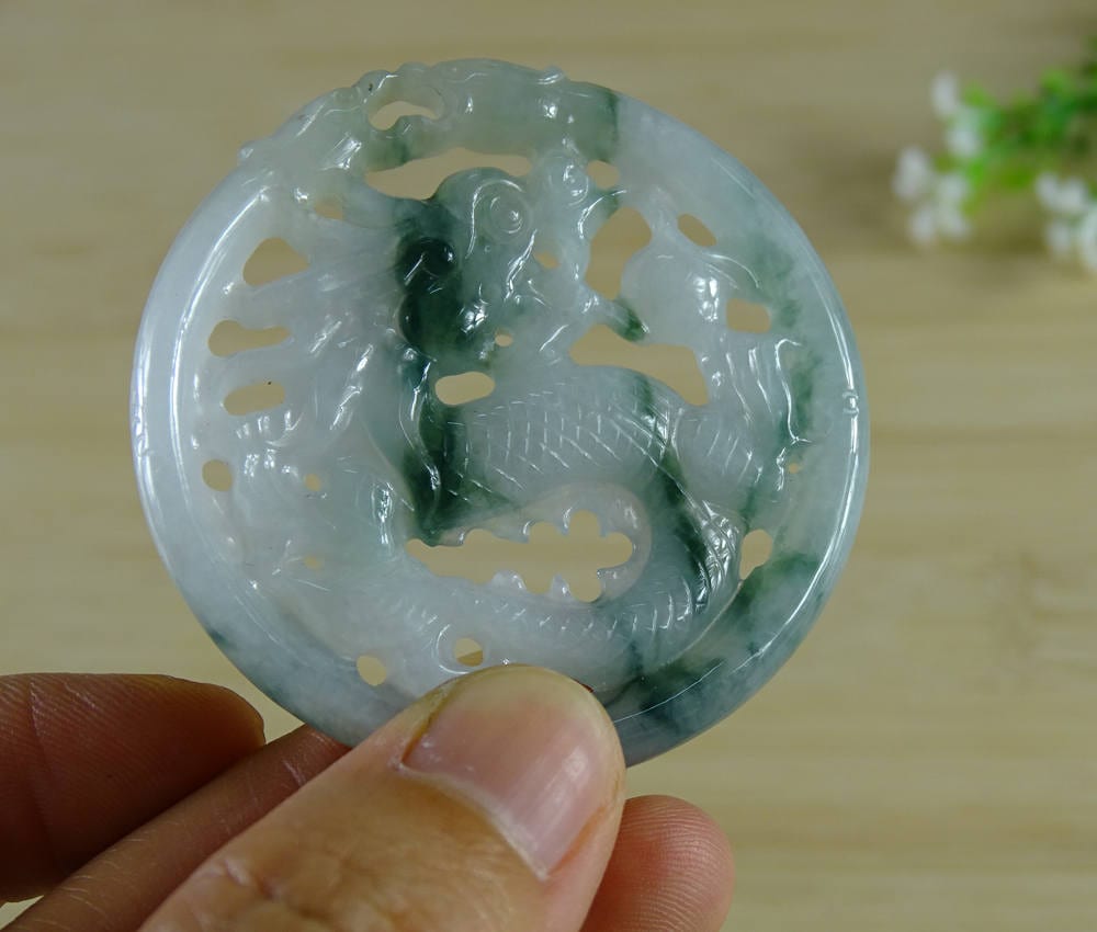 Jade Anhänger Drache Zertifiziert Transparent Icy Green Grade A Jadeit , No Treat P-372-8 Jade Anhänger Drache Zertifiziert Transparent Icy Green Grade A Jadeit , No Treat P-372-8 von esybuy