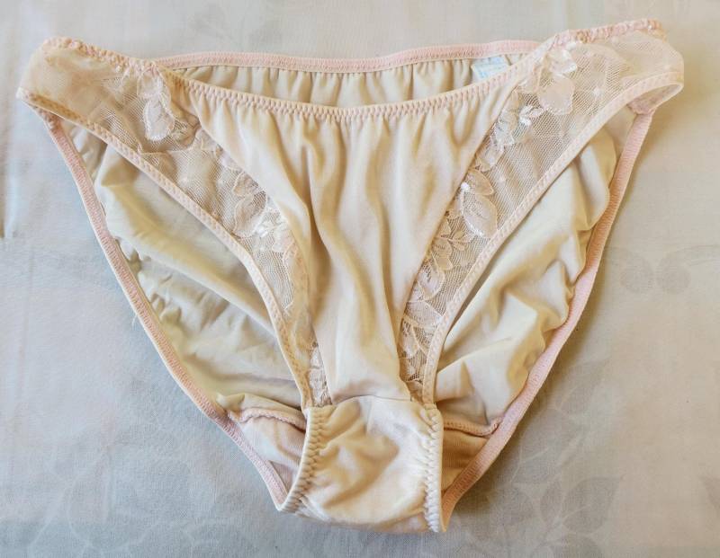 Vintage Damenslip Chanielle Les Cheris Beige Polyamide Lycra von etage4vintage