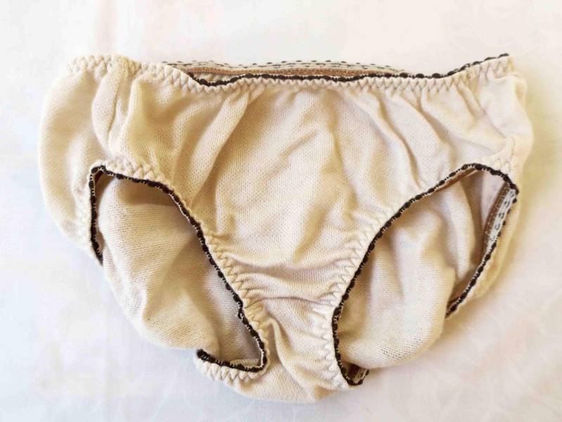 Vintage Damenslip Triumpf International Golf Slip in Beige 38 von etage4vintage