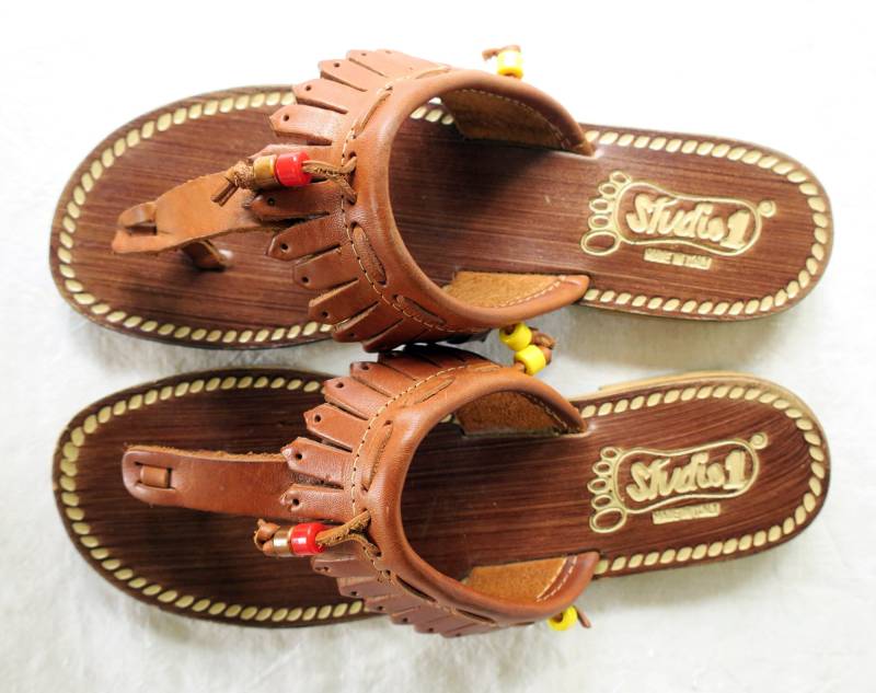 Vintage Leder Sandalette | 38 Eu Zehen Trenner Studio 1 Italy von etage4vintage