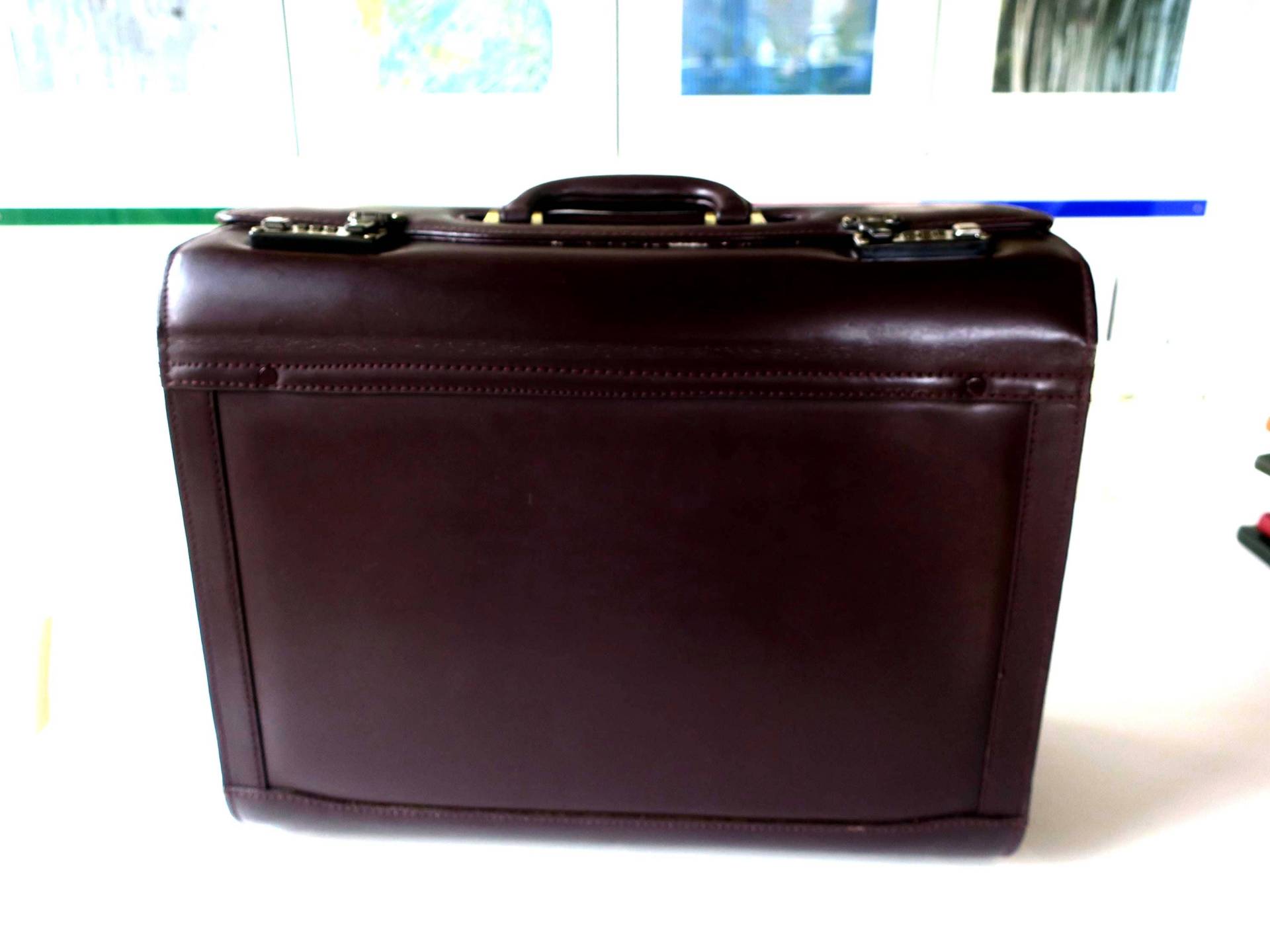 Vintage Pilotenkoffer Reisekoffer Werkzeugkoffer Elektrikerkoffer Kunstleder Mit Zahlenschloss von etage4vintage