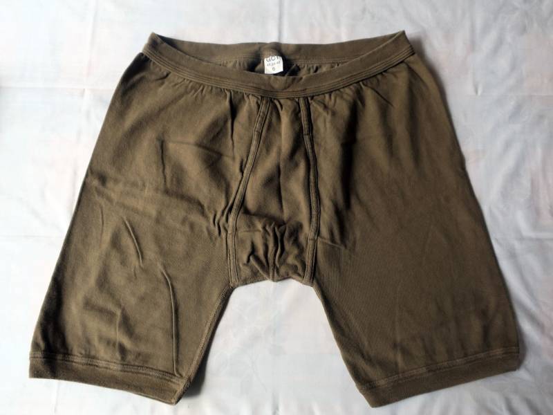 Vintage | Vw Militär Bundeswehr Unterhose Kurzes Bein in Grün von etage4vintage