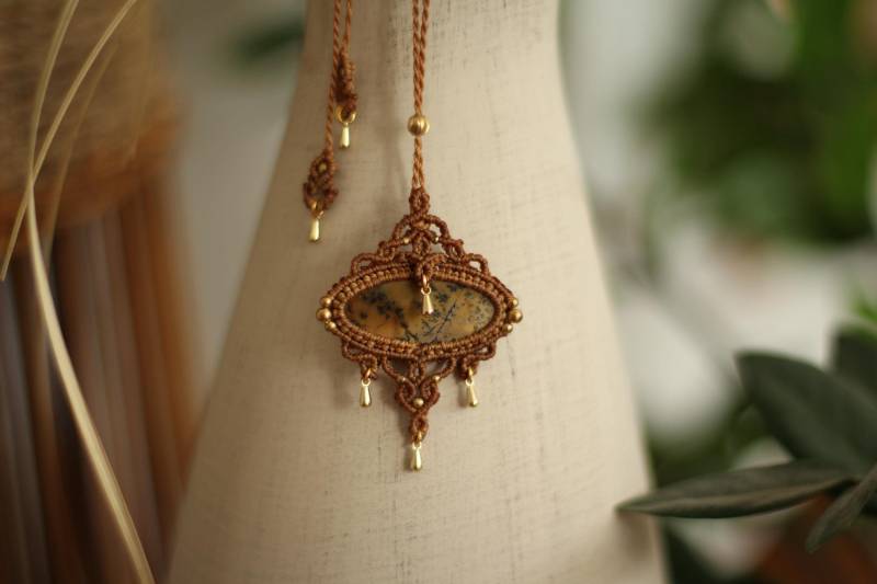 Desert Collection Macrame Necklace Dendritic Opal Makramee Halskette Dendritenopal Euphoriamacrame Boho Schmuck Hippie Jewelry von ofmaricreations