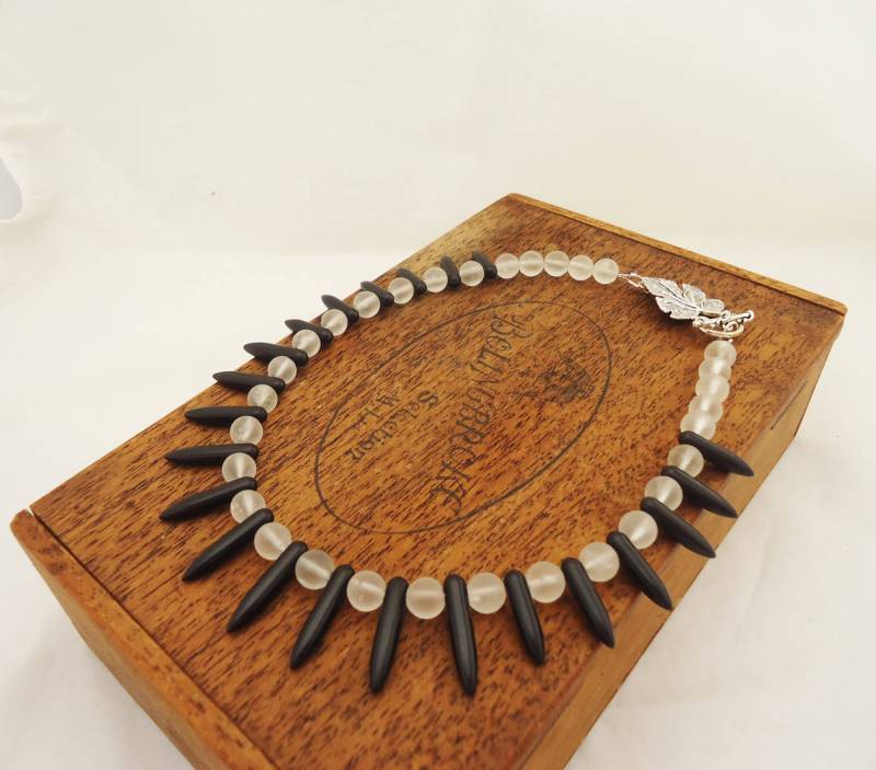 Frosted Quartz & Magnetit Halskette Schwarzer Und Weißer Edelstein Schmuck Frosted Quartz & Magnetit Halskette Schwarzer Und Weißer Edelstein Schmuck von evecollection