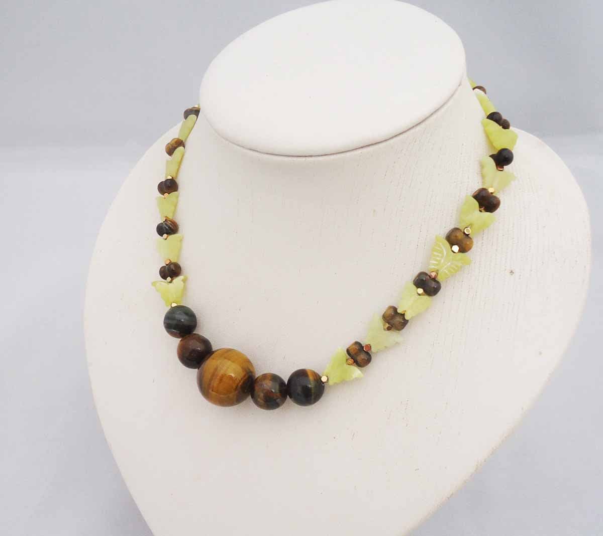 Tigerauge & Jade Schmetterling Halskette Edelstein Braun Olivgrün von evecollection