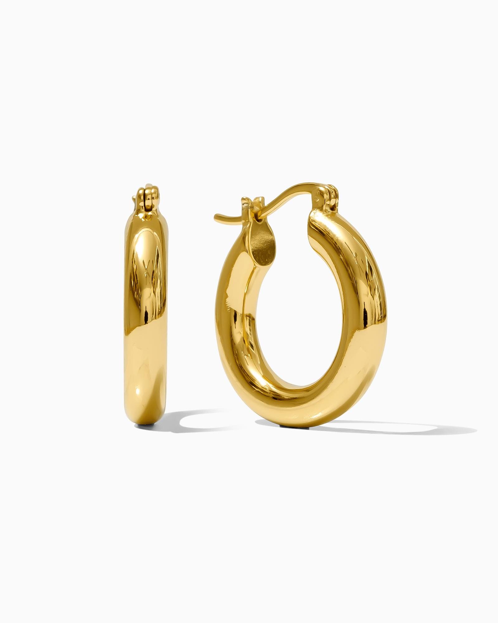 Creolen, 18K Vergoldet, Schlichte Vergoldete Ohrringe, 20 Mm Creolen Gold, E18 von everlymadejewelry